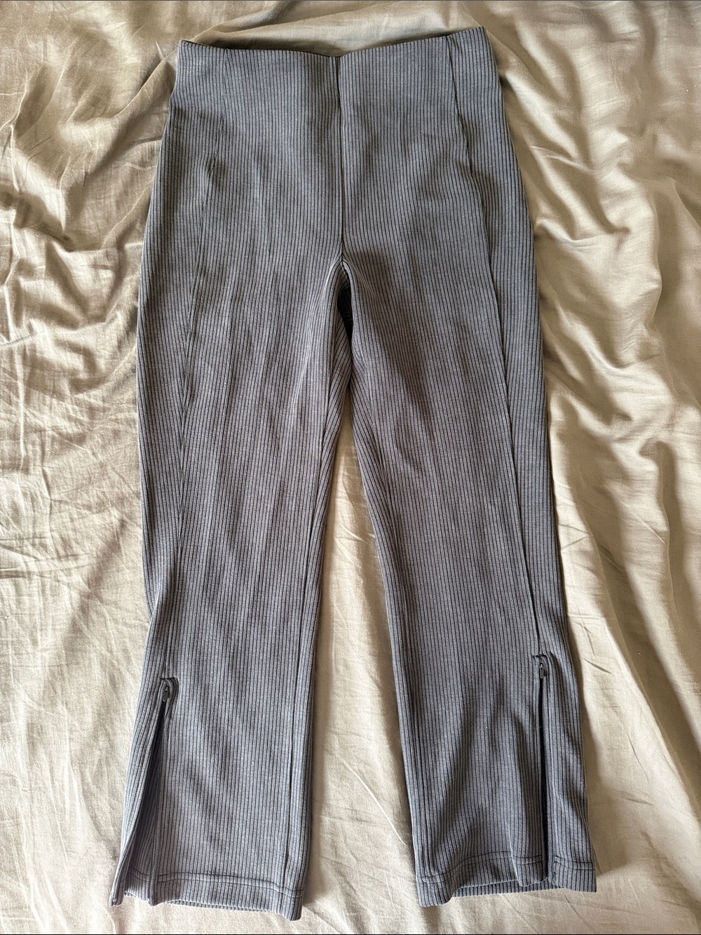 lululemon athletica Ribbed Softstreme Zip-leg High-rise Cropped Pant 25”